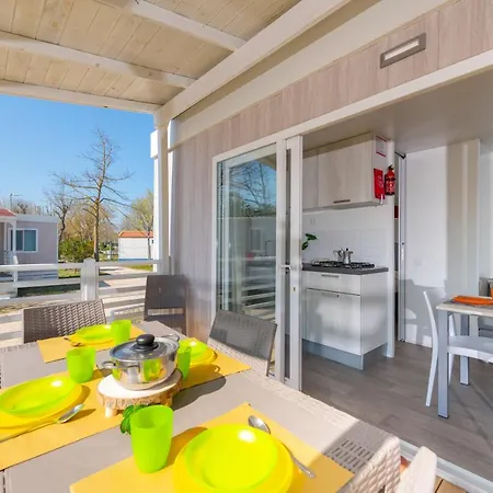 Kompleks wypoczynkowy Village 3*