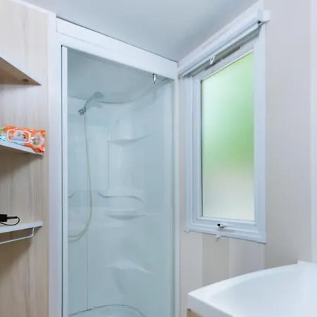 Village Kompleks wypoczynkowy 3*